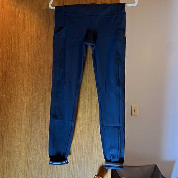 Lululemon Leggings Speed Tight V - Picture 5 of 7